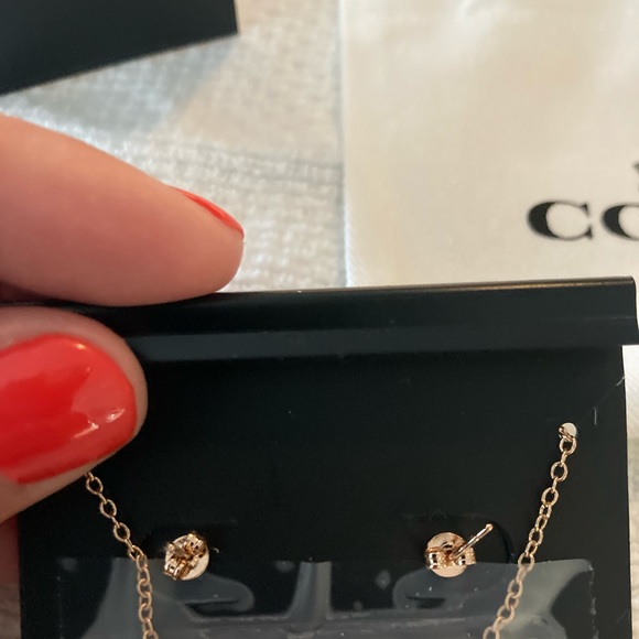 NWT coach earring & necklace set. Excellent gift! - Picture 3 of 4